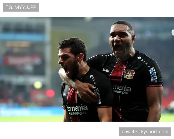 德甲：勒沃库森3-0完胜多特，提前五轮锁定沙拉盘